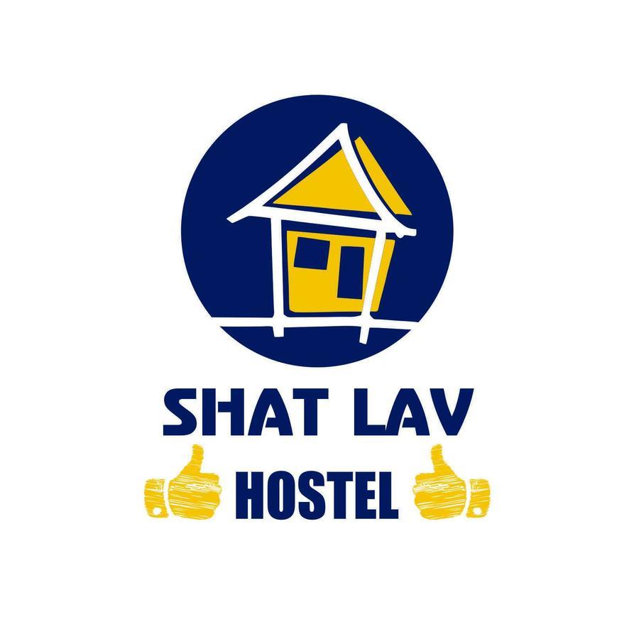 Shat Lav Hostel Yerevan Exterior photo