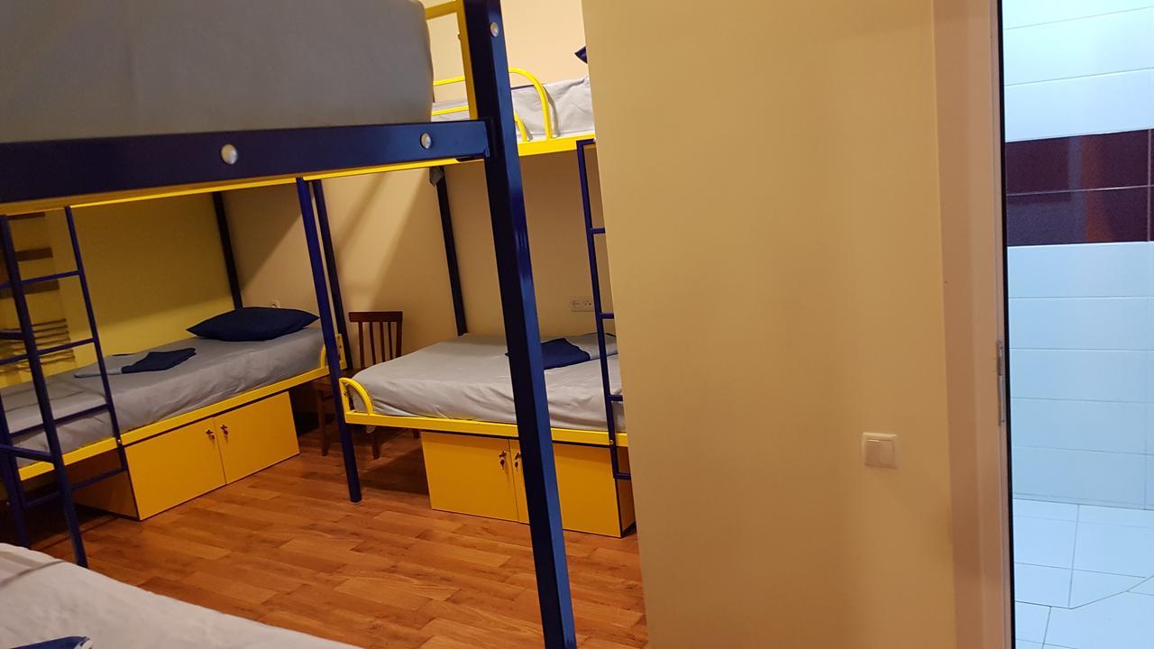 Shat Lav Hostel Yerevan Exterior photo