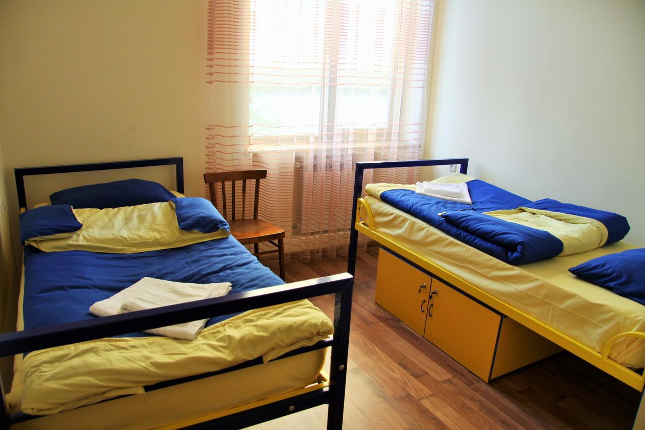 Shat Lav Hostel Yerevan Exterior photo
